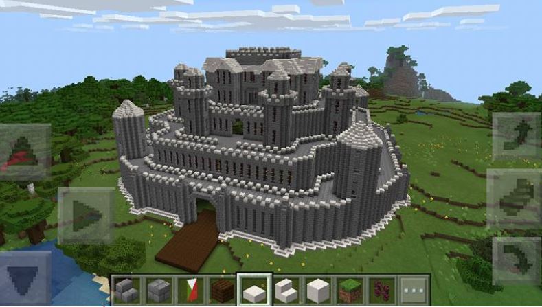 How to make Simple Castle in Minecraft in 2021